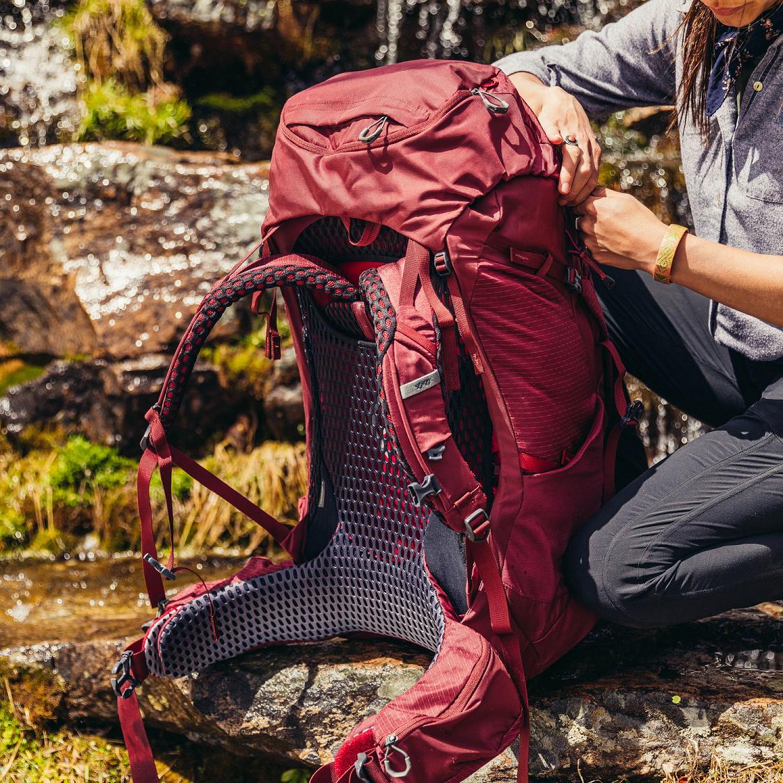 Gregory Kalmia 50 Backpacks Women Red Ireland 5203CQWRV